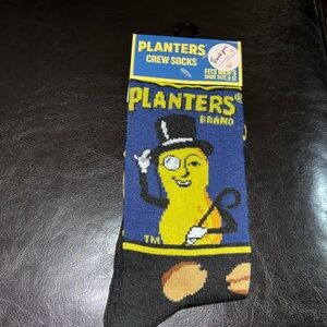 PEANUT CREW SOCKS